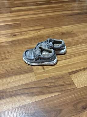 HEYDUDE Wally Toddler Linen Blend Slip-On Loafers - Grey/White size 5K